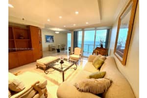 19333 Collins Ave, Sunny Isles Beach, FL 33160, Sold 05/16/22