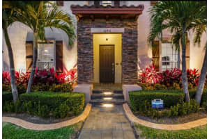 16951 SW 90th Terrace Cir, Miami, FL 33196, Sold 02/14/22