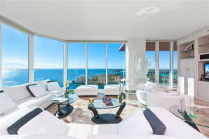 300 South Pointe Dr APT 3201, Miami Beach, FL 33139, Sold 05/31/22