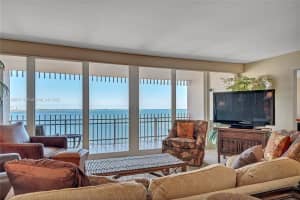 2 Grove Isle Dr B1203, Miami, FL 33133, Sold 05/11/22