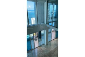 60 SW 13th St, Miami, FL 33130, Sold 03/18/22