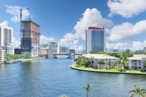 200 Leslie Dr APT 618, Hallandale Beach, FL 33009, Sold 02/28/22