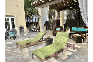 15400 SW 35th Terrace, Miami, FL 33185, Sold 05/11/22