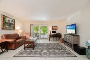10377 N Kendall Dr APT K6, Miami, FL 33176, Sold 03/18/22
