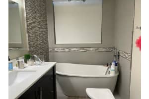 11962 SW 81st St, Miami, FL 33183, Sold 05/23/22