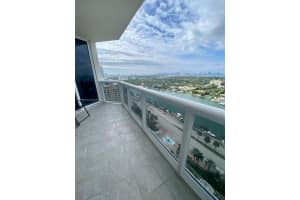 4779 Collins Ave, Miami Beach, FL 33140, Sold 04/05/22
