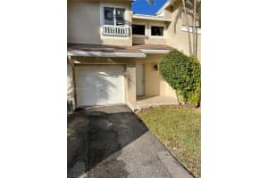 2041 Discovery Cir E, Deerfield Beach, FL 33442, Sold 04/26/22