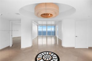 19111 Collins Ave, Sunny Isles Beach, FL 33160, Sold 05/04/22