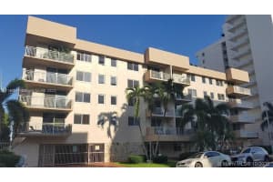 1665 Bay Rd #418, Miami Beach, FL 33139, Sold 04/08/22