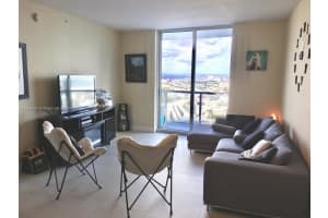 185 SW 7th St 12th floor, Miami, FL 33130, Sold 03/01/22