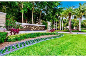 492 Sweet Bay Ave, Plantation, FL 33324, Sold 04/14/22