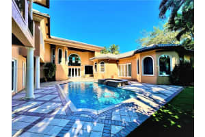492 Sweet Bay Ave, Plantation, FL 33324, Sold 04/14/22