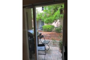 5761 NW 115th Ct APT 103, Doral, FL 33178, Sold 03/18/22