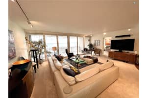 2 Grove Isle Dr B1603, Miami, FL 33133, Sold 03/02/22