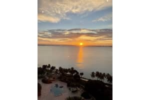 2 Grove Isle Dr B1603, Miami, FL 33133, Sold 03/02/22
