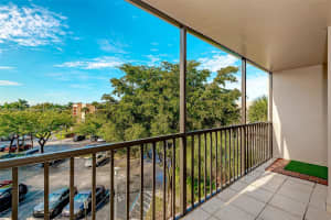 8760 SW 133rd Avenue Rd APT 412, Miami, FL 33183, Sold 03/04/22