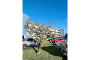 1101 NE 191st St H401, Miami, FL 33179, Sold 04/22/22
