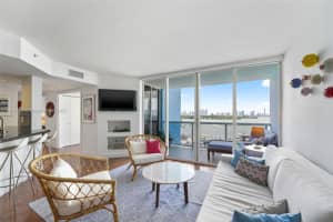 1800 Sunset Harbour Dr #1008, Miami Beach, FL 33139, Sold 05/20/22
