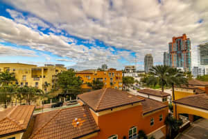 90 Alton Rd APT 511, Miami Beach, FL 33139, Sold 03/16/22