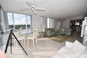 301 Lake Shore Dr APT 711, West Palm Beach, FL 33403, Sold 03/07/22