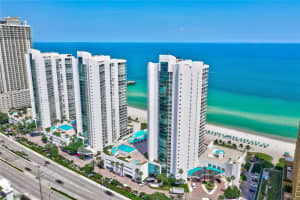 16425 Collins Ave, Sunny Isles Beach, FL 33160, Sold 04/12/22