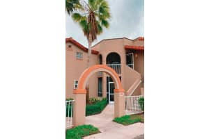 8630 SW 3rd St, Pembroke Pines, FL 33025, Sold 03/16/22