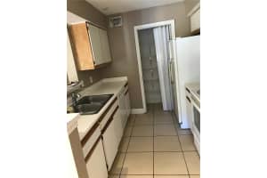 2300 NW 33rd St APT 910, Oakland Park, FL 33309, Sold 04/13/22