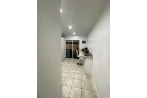 21390 NW 40th Cir Ct, Miami Gardens, FL 33055, Sold 04/26/22
