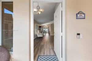 826 San Remo Dr, Weston, FL 33326, Sold 02/25/22