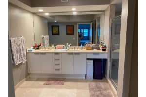 14951 Royal Oaks Ln APT 302, North Miami, FL 33181, Sold 06/30/22