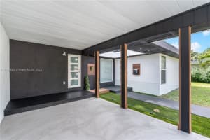 7200 NW 68th St, Tamarac, FL 33321, Sold 02/17/22