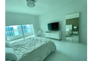 1080 Brickell Ave UNIT 3502, Miami, FL 33131, Sold 07/27/22