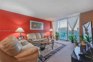 3000 S Ocean Dr APT 412, Hollywood, FL 33019, Sold 06/14/22