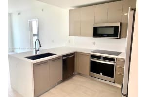 Metropica Wy, Sunrise, FL 33323, Sold 04/15/22