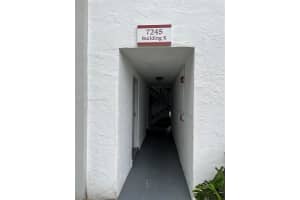 7245 SW 94th Pl APT K4, Miami, FL 33173, Sold 05/06/22
