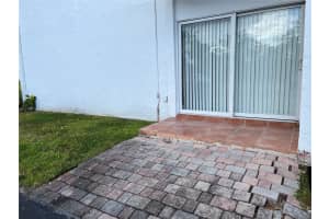 7245 SW 94th Pl APT K4, Miami, FL 33173, Sold 05/06/22