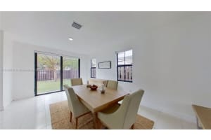 10300 NW 10th St, Miami, FL 33172, Sold 06/30/22