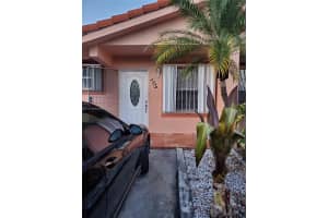 2379 W 73rd Pl 3 a, Hialeah, FL 33016, Sold 04/21/22