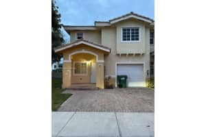 13950 SW 260th St APT 105, Homestead, FL 33032, Sold 03/15/22