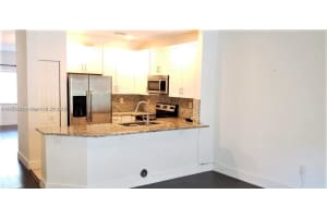 5719 NW 114th Ct APT 103, Doral, FL 33178, Sold 04/08/22