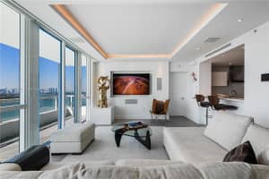 520 West Ave APT 1702, Miami Beach, FL 33139, Sold 04/15/22