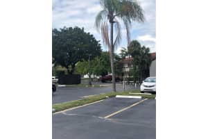 401 NW 107th Ave APT 201, Miami, FL 33172, Sold 06/30/22