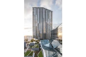 88 SW 7th St Apt 1602, Miami, FL 33130, Sold 05/04/22