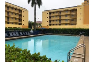 8249 SW 149th Ct, Miami, FL 33193, Sold 03/18/22