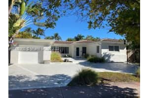 235 Fairway Dr, Miami Beach, FL 33141, Sold 06/15/22