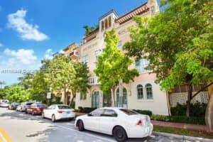 227 Michigan Ave, Miami Beach, FL 33139, Sold 02/14/22