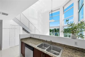 7728 Collins Ave #12, Miami, FL 33141, Sold 03/18/22