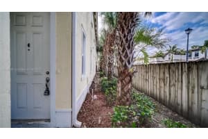 7580 NW 114th Pl, Medley, FL 33178, Sold 03/07/22