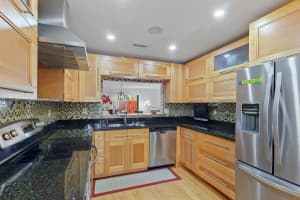 14245 SW 94th Cir Ln Apt 103-16, Miami, FL 33186, Sold 03/15/22