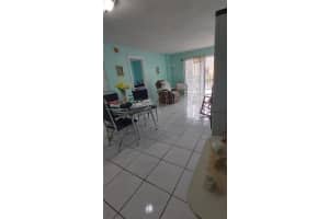 4717 NW 7th St, Miami, FL 33126, Sold 03/04/22